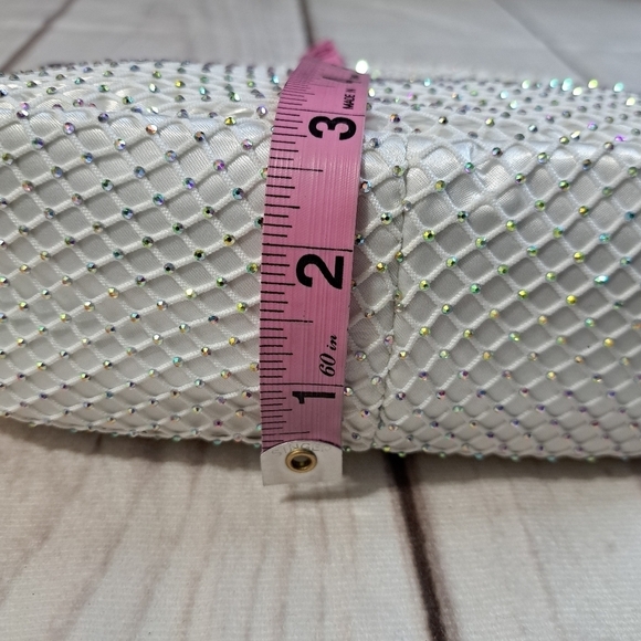 Vince Camuto Damsa Multicolor Crystal White Mesh Mini Shoulder Bag Purse - Picture 14 of 16